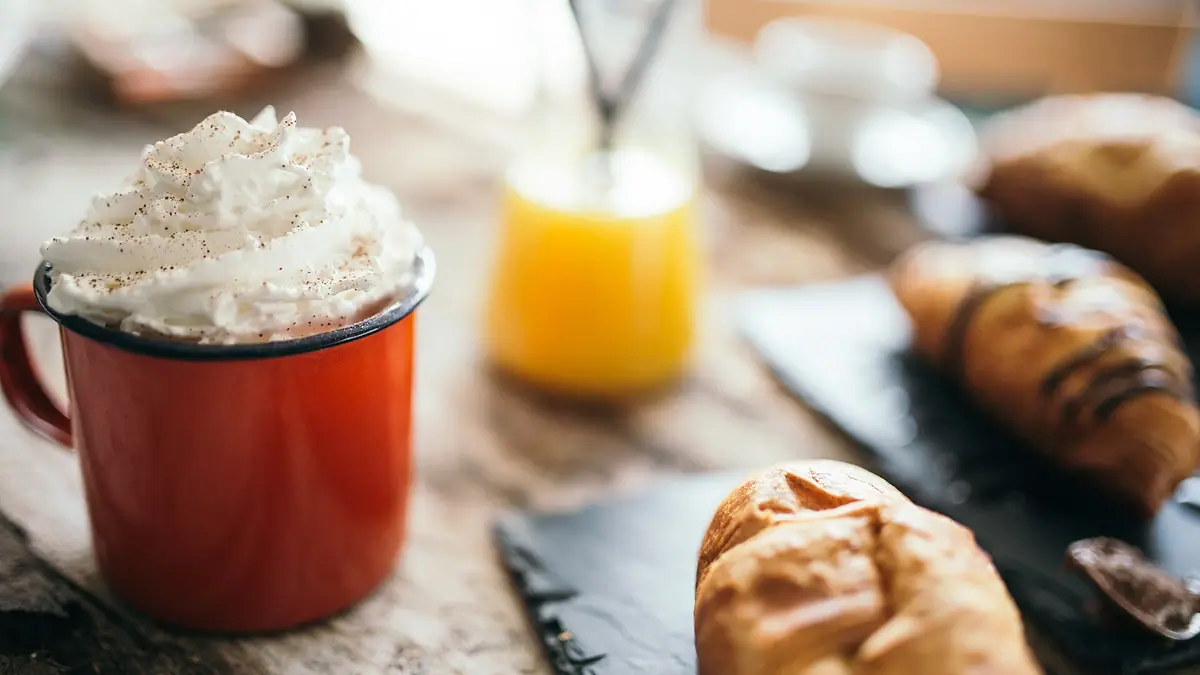 Bakery & Café bakes